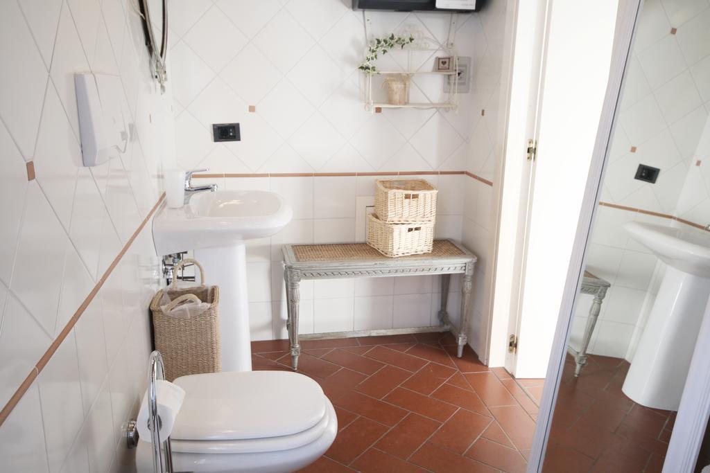 Apartamento Zaffiro Bianco San Gimignano Exterior foto