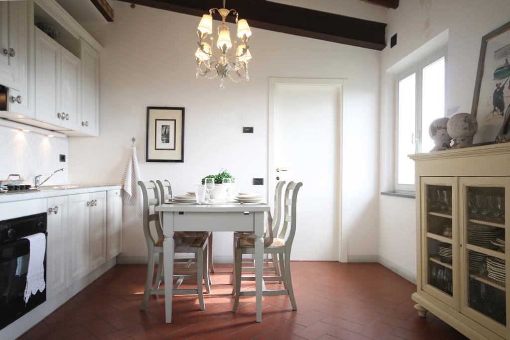 Apartamento Zaffiro Bianco San Gimignano Exterior foto